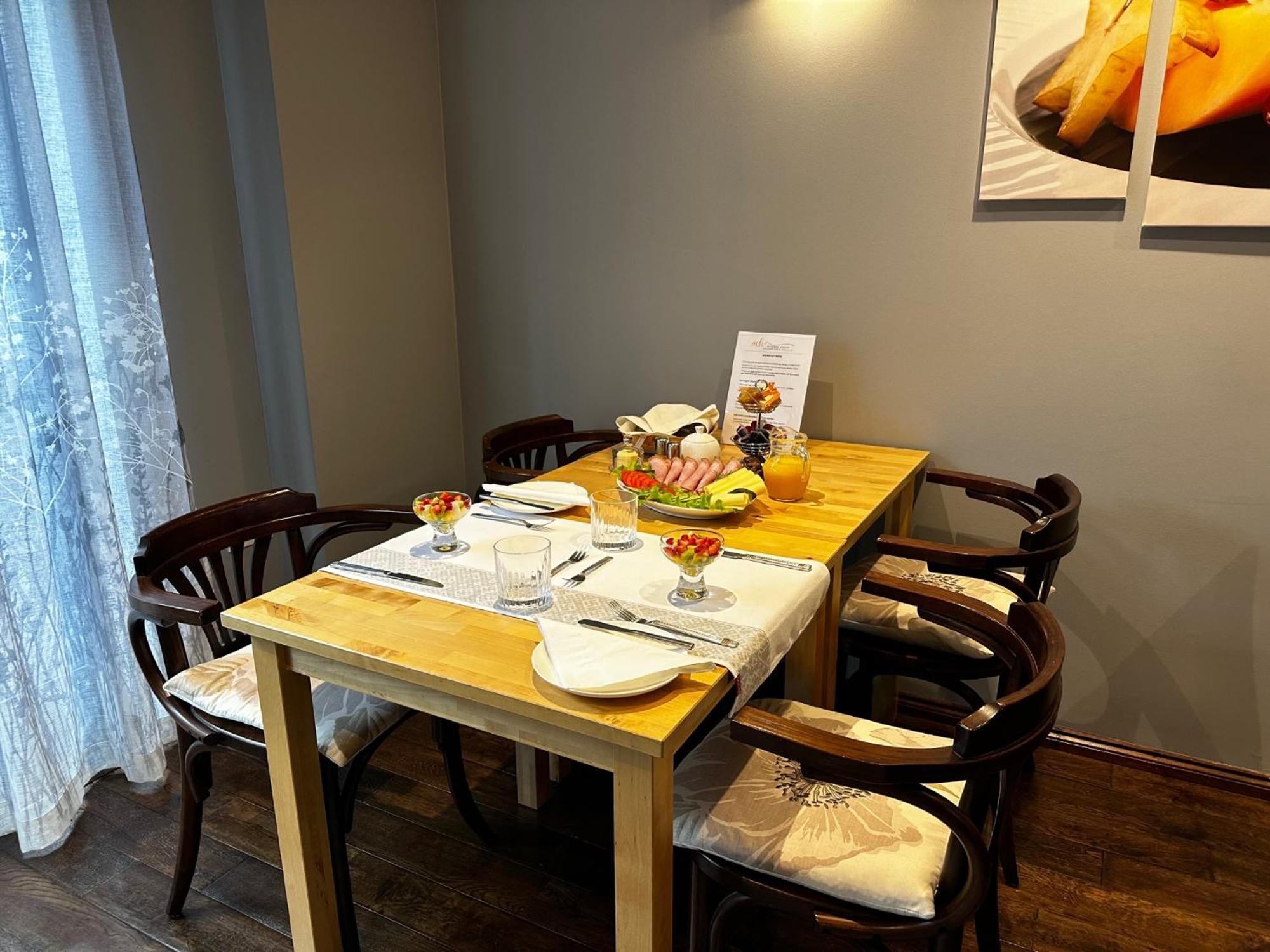 Millers House Boutique B&B เอมส์เวิร์ธ ภายนอก รูปภาพ